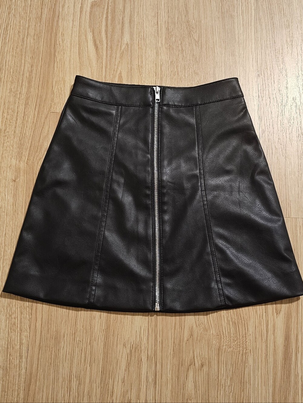 Black Mini Skirt XS NWT
